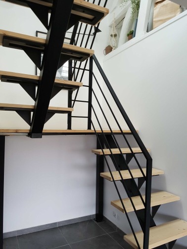 Escalier bois-métal - Décoration originale sur mesure en bois