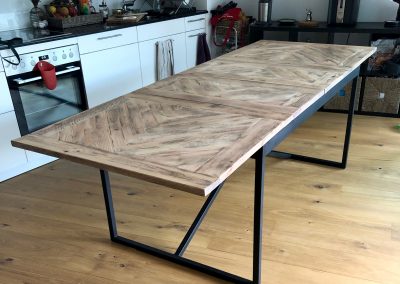 Table à diner extensible bois métal Bienne- Mobilier sur mesure en bois